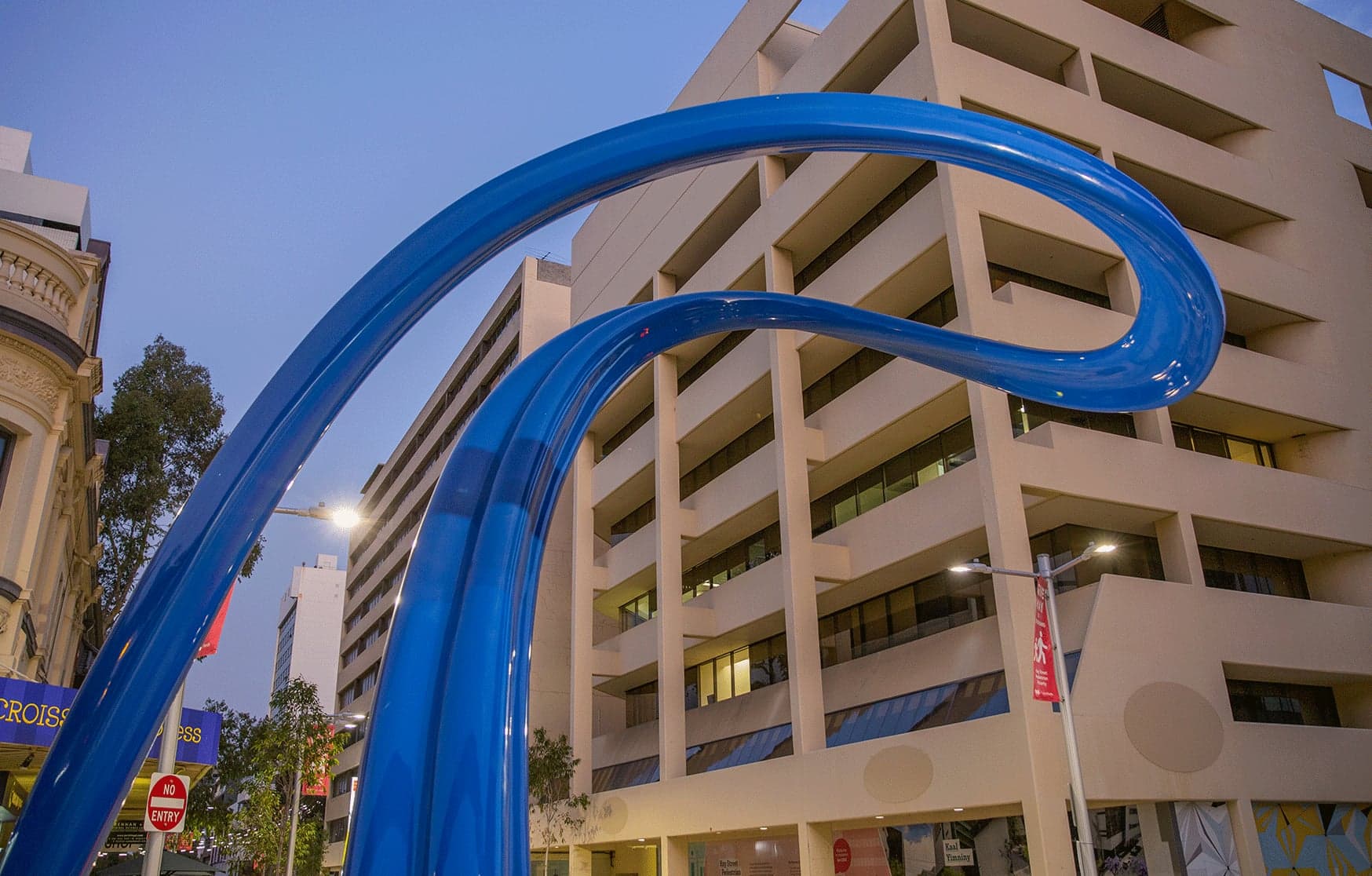 Cygna — Percent for Art: Sculpture, East Perth, Western Australia
